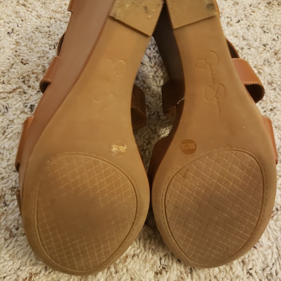 🚫Sold🚫Jessica Simpson Wedges - Picture 4 of 4